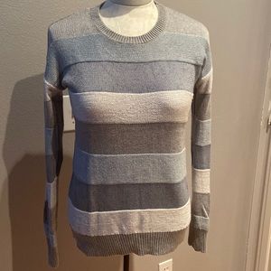Banana Republic Sweater - XS